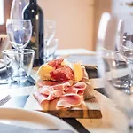 Hotel Tenuta Il Burchio 3*