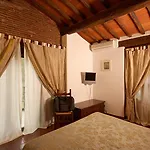 Tenuta Il Burchio Hotel