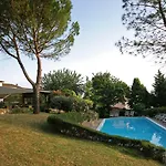 Hotel Tenuta Il Burchio 3*