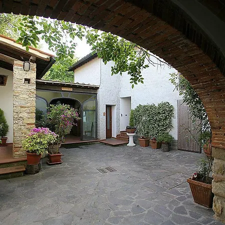 Tenuta Il Burchio Hotel 3*